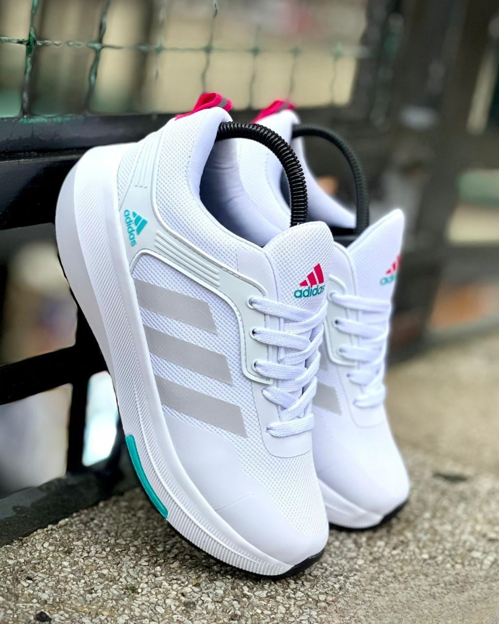 Tenis Adidas Duramo